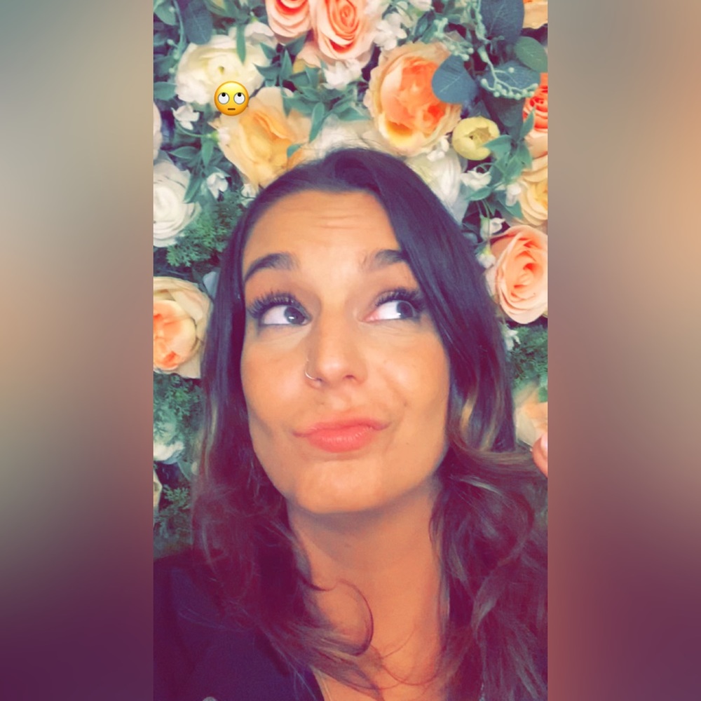 Meet your Posher, Daeka